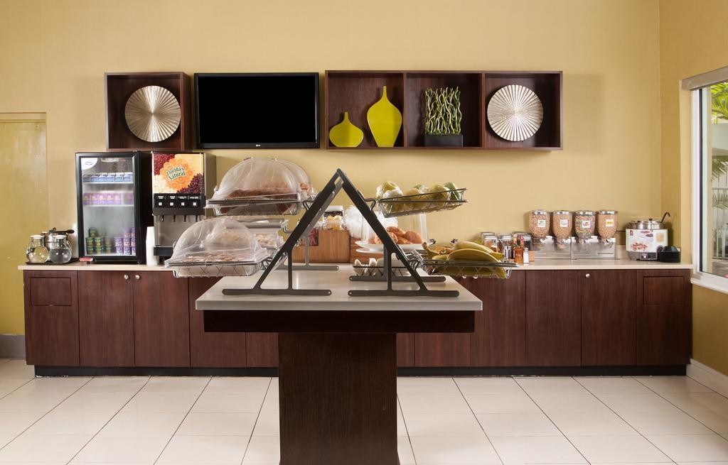 Springhill Suites Fort Lauderdale Airport Dania Beach Ngoại thất bức ảnh